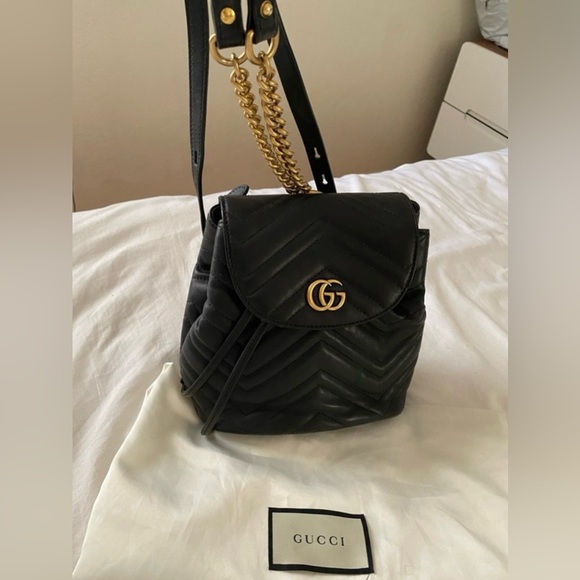 Gucci GG Marmont Drawstring Backpack Matelasse Leather (black) - Picture 2 of 7